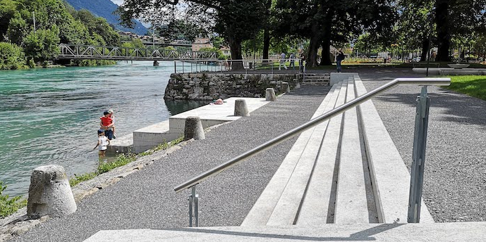 Die neuen Treppen im Englischen Garten